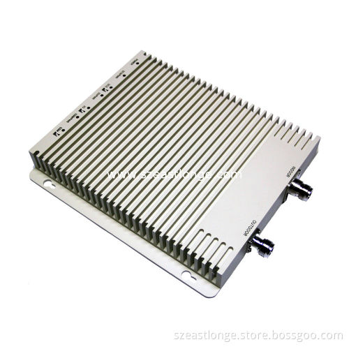 High Gain Mobile Phone Tri-band Repeater With Single-port Design For Home
